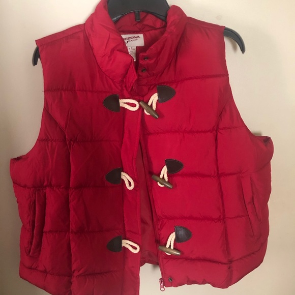 Red Vest - Picture 1 of 1